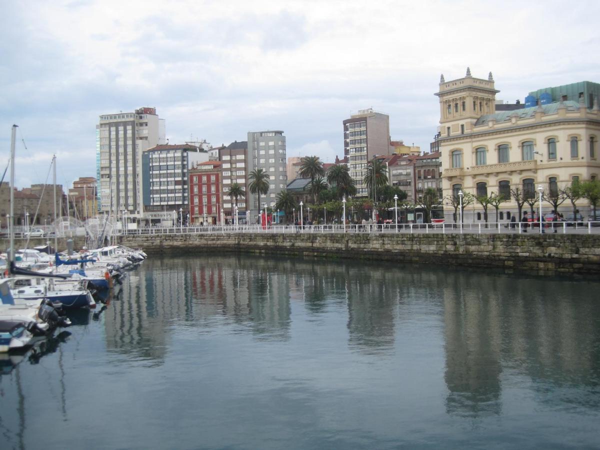 Puerto Deportivo Centro - Wifi Lägenhet Gijón Exteriör bild